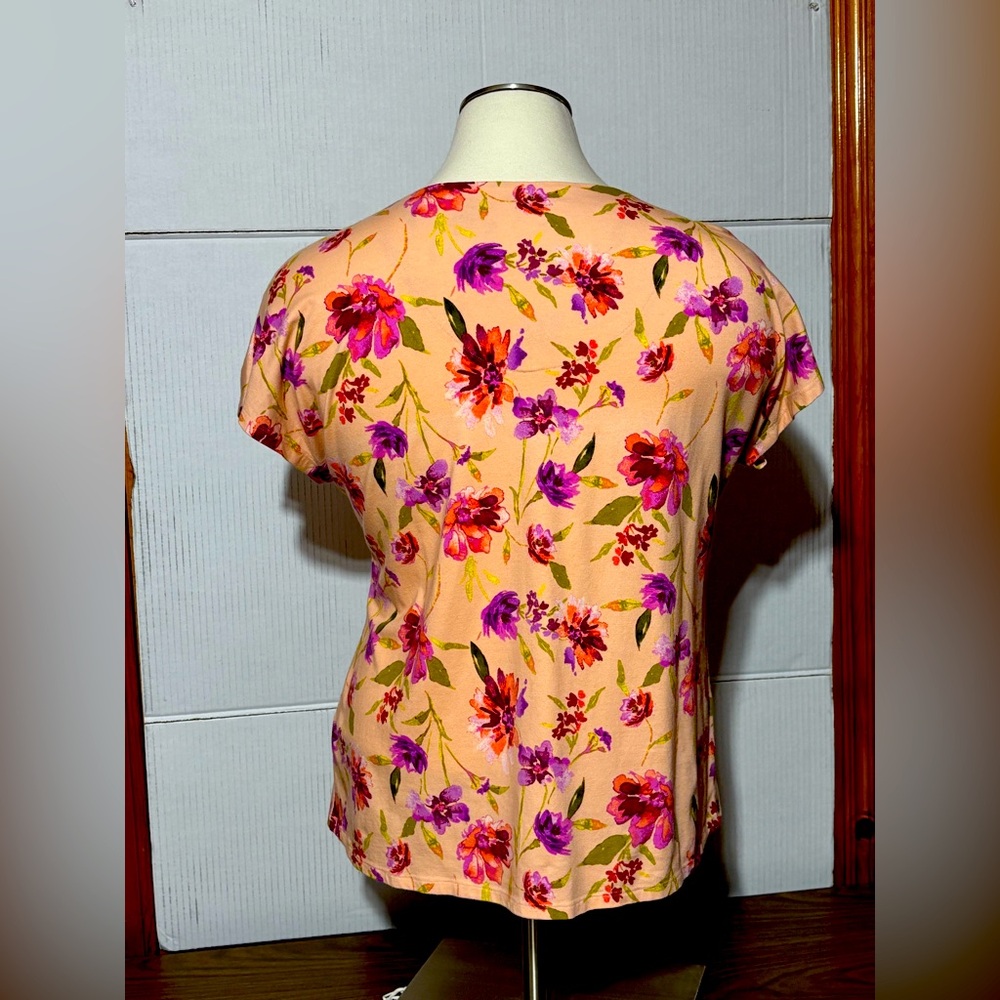 Denim & Company 1X Floral Women's Top - Multicolor 27” length 23” p2p - Picture 5 of 7